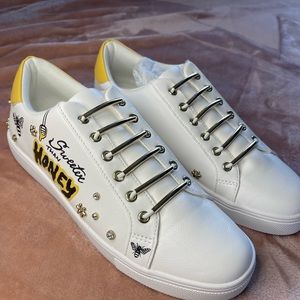 ALDO WOMEN SNEAKERS “SWEET HONEY” 9 White